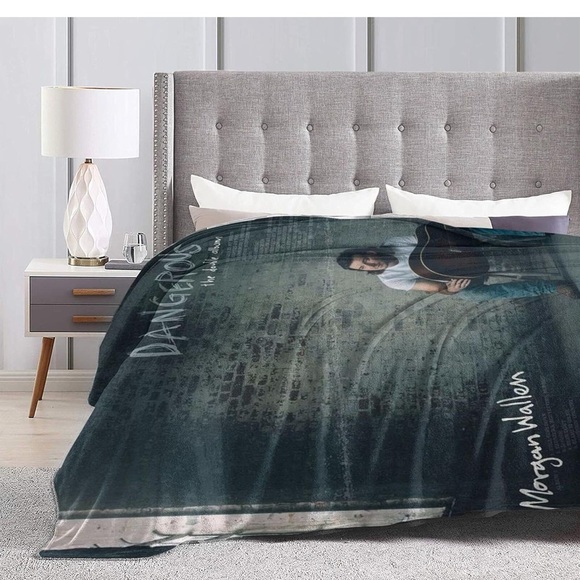 Morgan Wallen Blanket with Guitar Design 60x50 - Picture 3 of 4